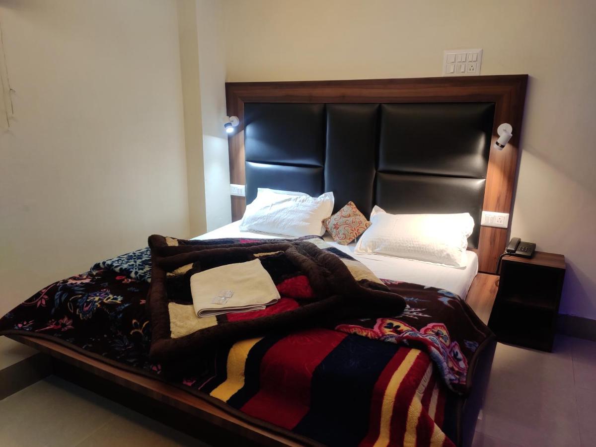 Hotel Balaji Dalhousie Esterno foto